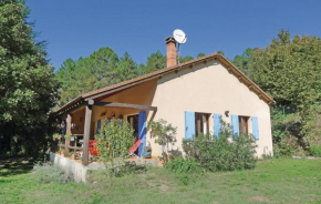 Holiday Home Senechas with a Fireplace 05